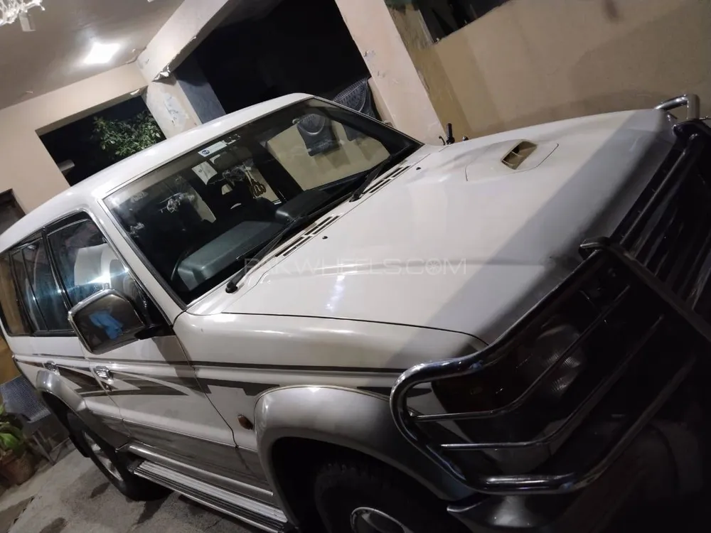 Mitsubishi Pajero 1995 for Sale in Lahore Image-1