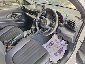 YARIS X PUSH
4.5 GRADE
51K MILEAGE 
FRESH CLEAR 
WHITE COLOR
VERIFIABLE AUCTION REPORT AVAILABLE 
FOR MORE DETAILS PLEASE CONTACT
