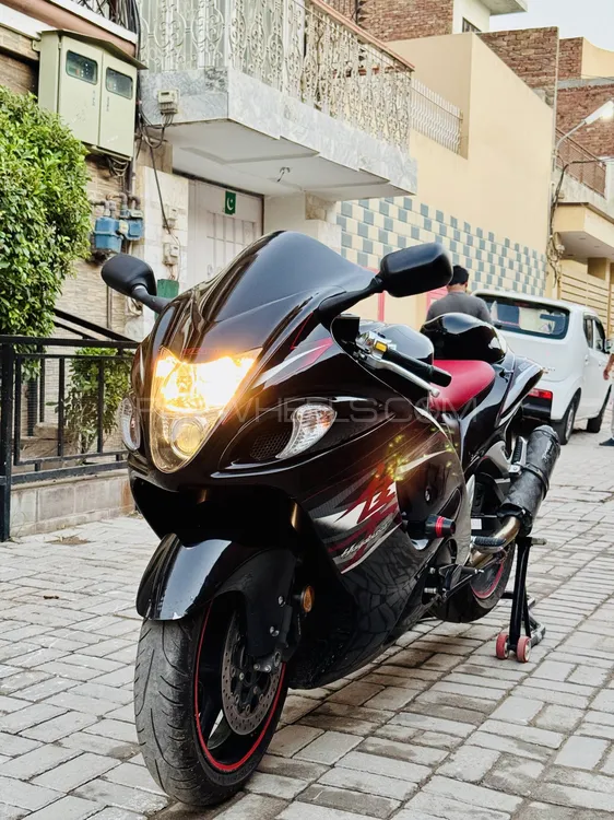 Suzuki Hayabusa 2011 for Sale Image-1