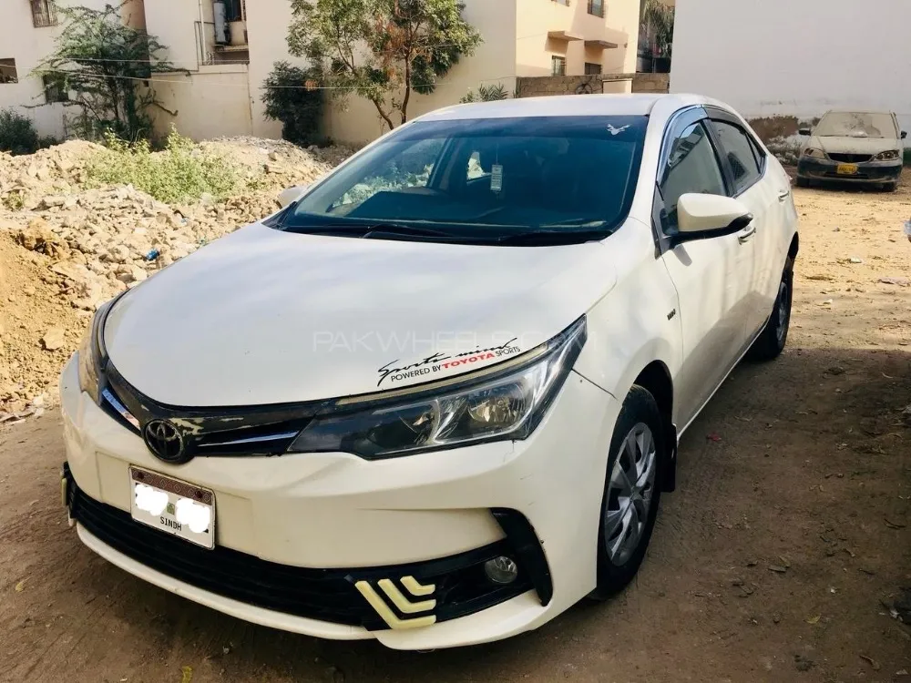 Toyota Corolla 2017 for Sale in Karachi Image-1