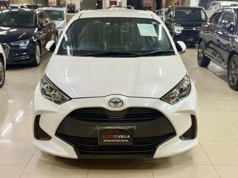 ٹویوٹا یارس ہیچ بیک 2020 for Sale in پشاور Image-1