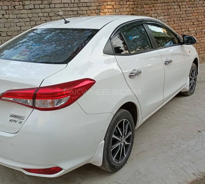 Toyota Yaris Sedan 2022 for Sale in Lahore Toyota Yaris Sedan 2022 for Sale in Lahore Image-5