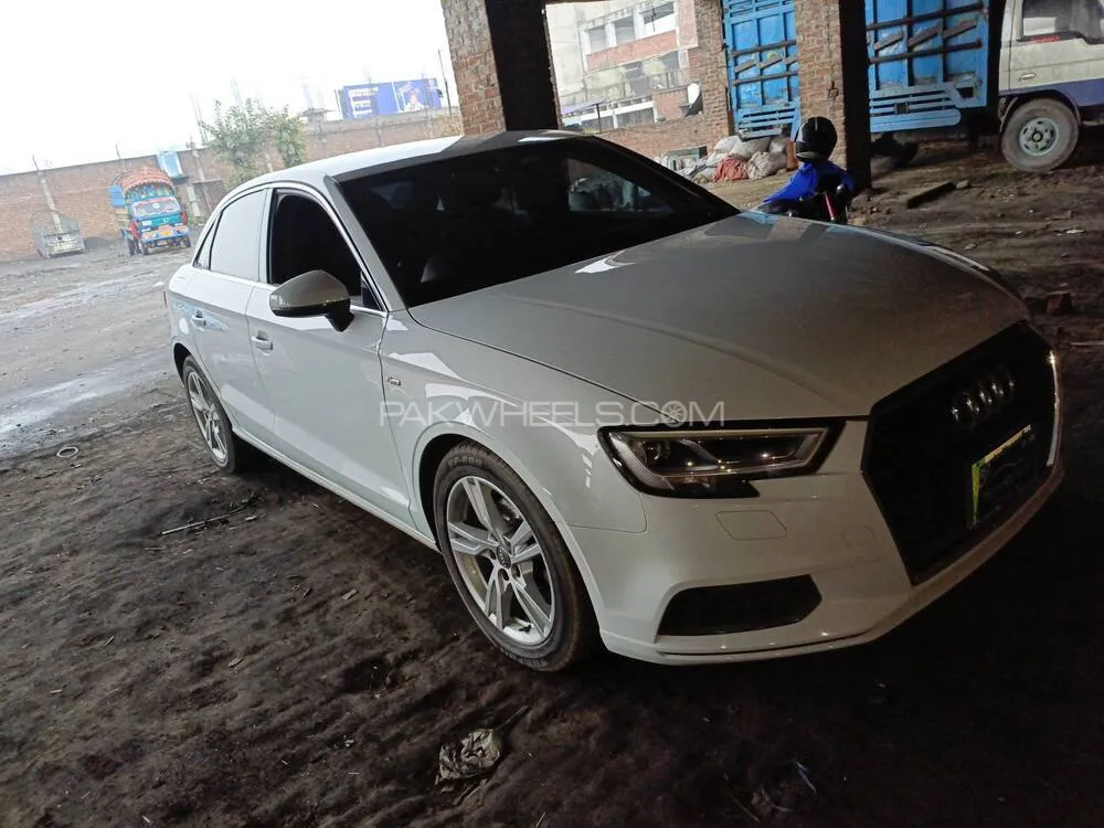Audi A3 2016 for Sale in Gujranwala Audi A3 2016 for Sale in Gujranwala Image-8