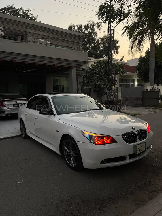 بی ایم ڈبلیو 5 سیریز 2006 for Sale in لاہور بی ایم ڈبلیو 5 سیریز 2006 for Sale in لاہور Image-3