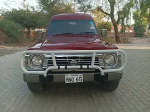 Nissan Patrol 1990 for Sale