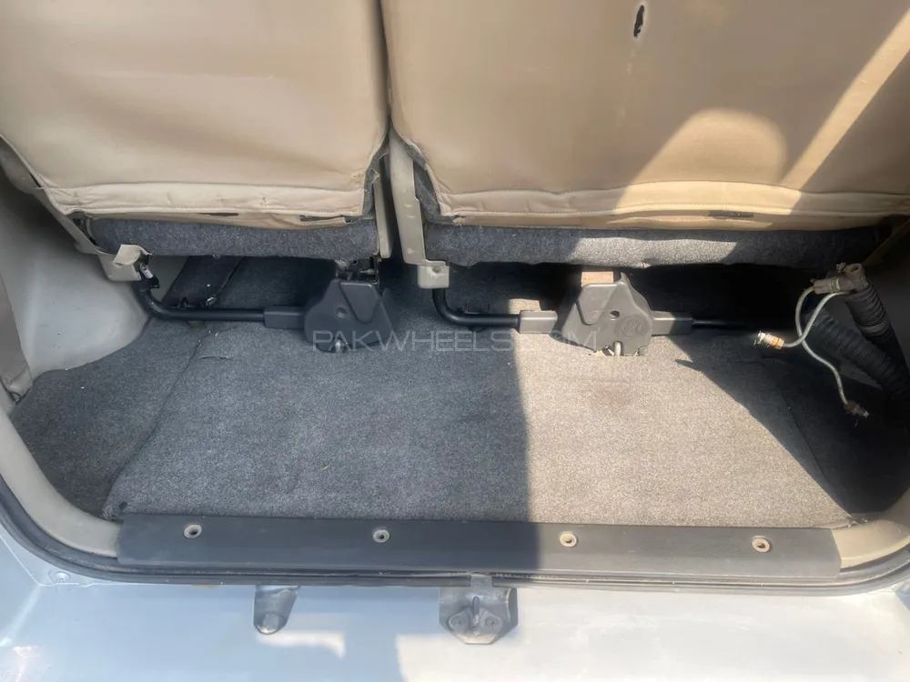 Suzuki APV 2008 for Sale in Lahore Suzuki APV 2008 for Sale in Lahore Image-7