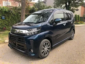 Daihatsu Move Custom X VS Smart Selection  2022 for Sale