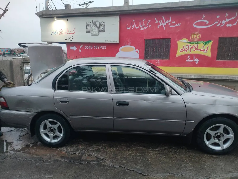 Toyota Corolla 1998 for Sale in Kallar Kahar Image-1
