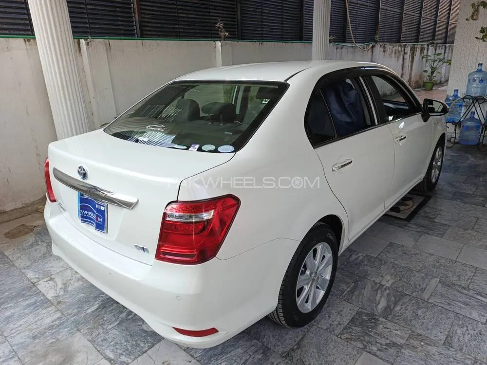 Toyota Corolla Axio 2017 for Sale in Islamabad Toyota Corolla Axio 2017 for Sale in Islamabad Image-5