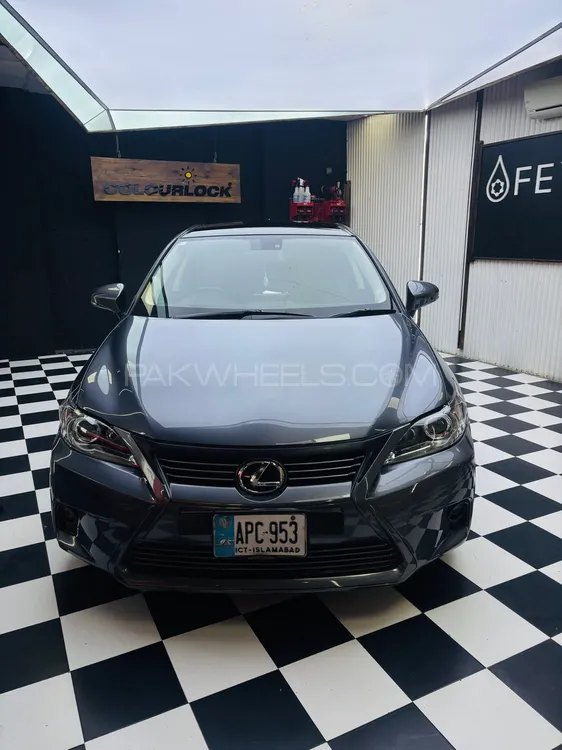 Lexus CT200h 2017 for Sale in Islamabad Image-1