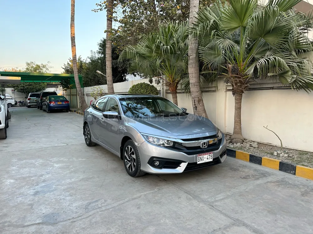 ہونڈا سوک 2018 for Sale in کراچی Image-1