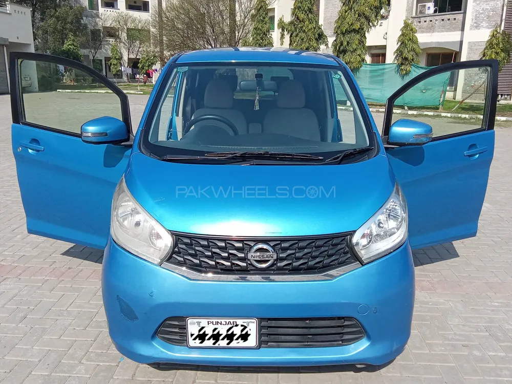 Nissan Dayz 2015 for Sale in Lahore Image-1