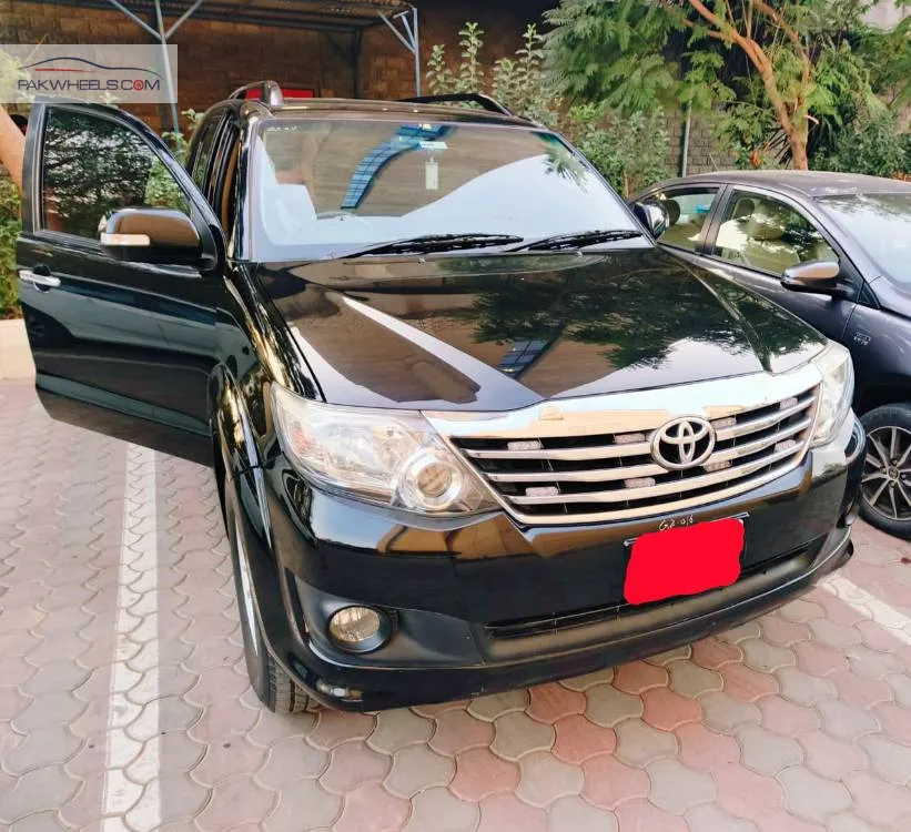 Toyota Fortuner 2014 for Sale in Islamabad Image-1