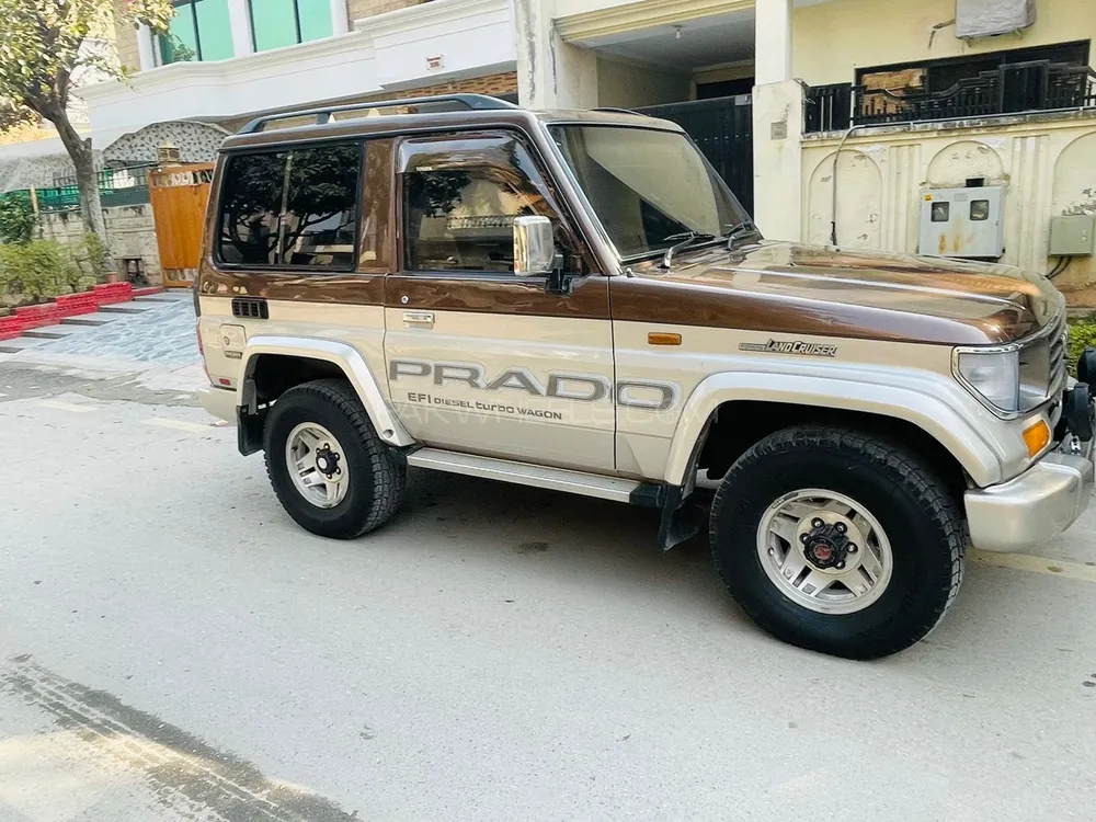 Toyota Land Cruiser 1990 for Sale in Islamabad Image-1