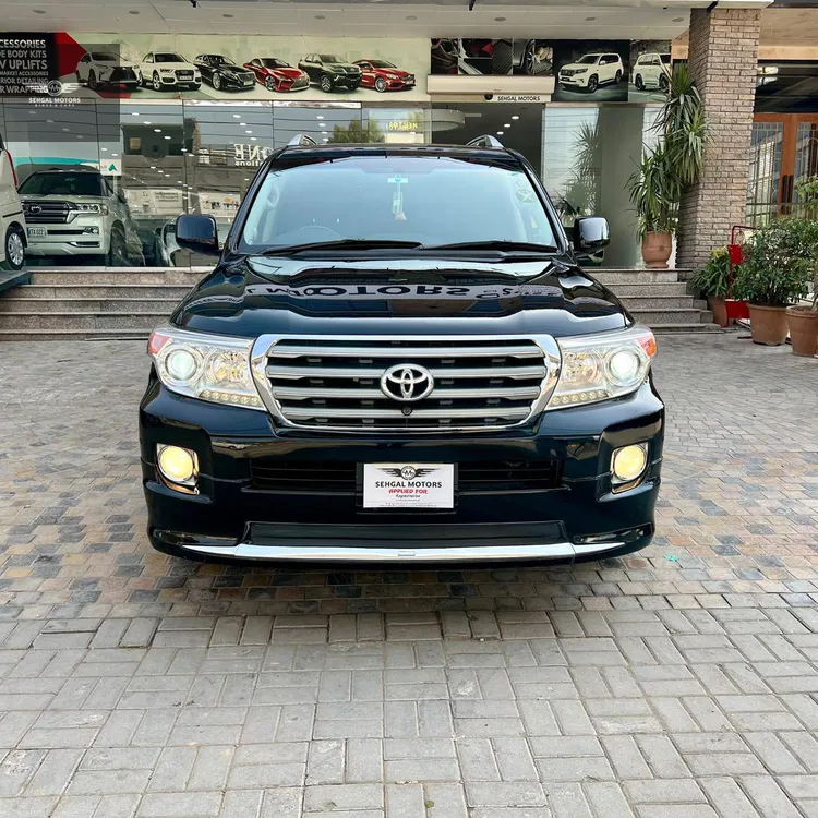 Toyota Land Cruiser 2011 for Sale in Islamabad Image-1