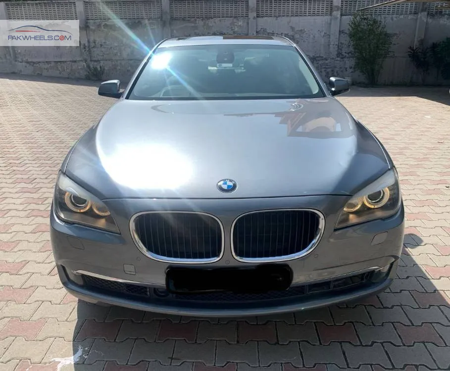 BMW 7 Series 2009 for Sale in Lahore Image-1