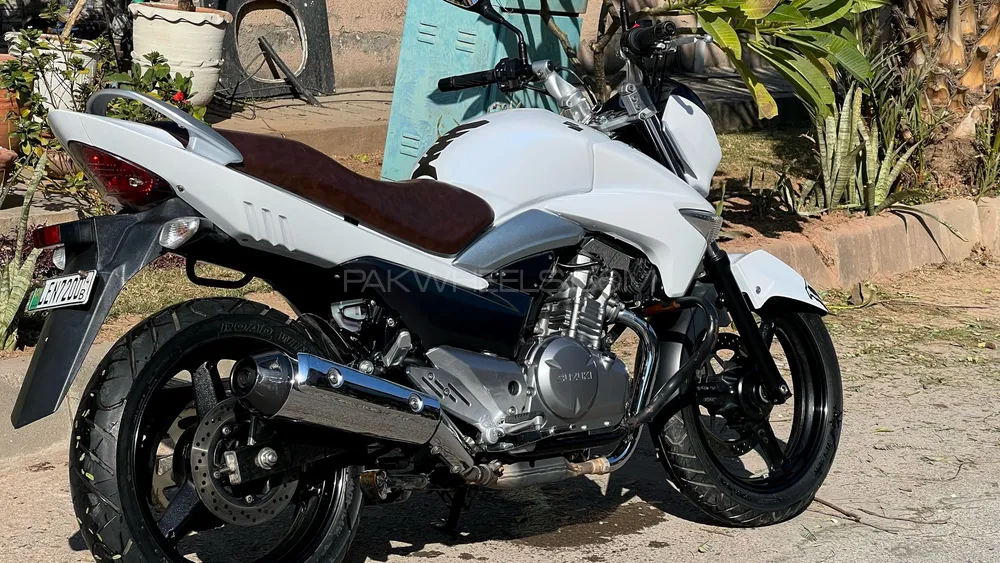 Suzuki Inazuma 2014 for Sale Image-1