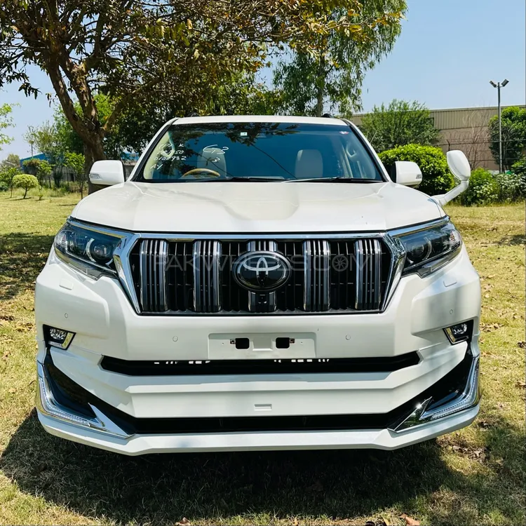 Toyota Prado 2019 for Sale in Lahore Image-1