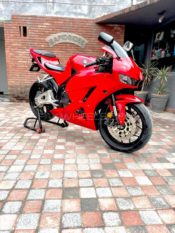 Honda CBR 600RR 2013 for Sale Image-1