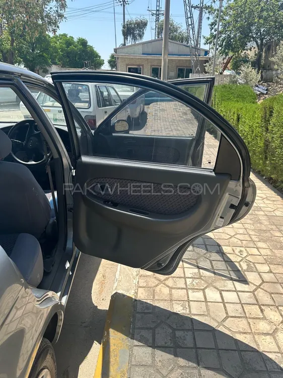 KIA Spectra 2003 for Sale in Rawalpindi KIA Spectra 2003 for Sale in Rawalpindi Image-10