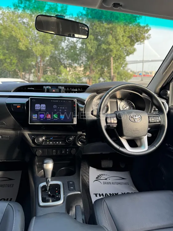 Toyota Hilux 2022 for Sale in Lahore Toyota Hilux 2022 for Sale in Lahore Image-7
