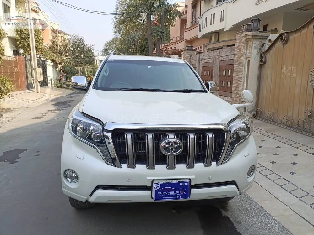 Toyota Prado 2016 for Sale in Gujranwala Image-1