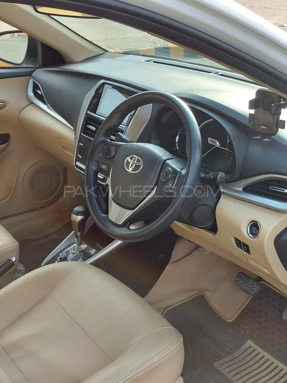 Toyota Yaris Sedan 2021 for Sale in Sheikhupura Toyota Yaris Sedan 2021 for Sale in Sheikhupura Image-14
