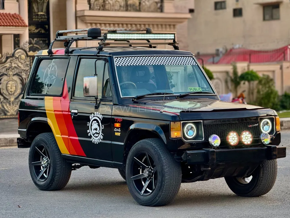 Mitsubishi Pajero 1988 for Sale in Lahore Image-1