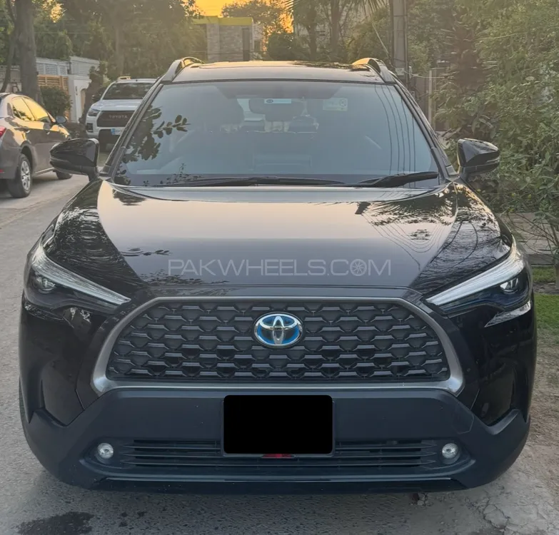 Toyota Corolla Cross 2024 for Sale in Lahore Image-1
