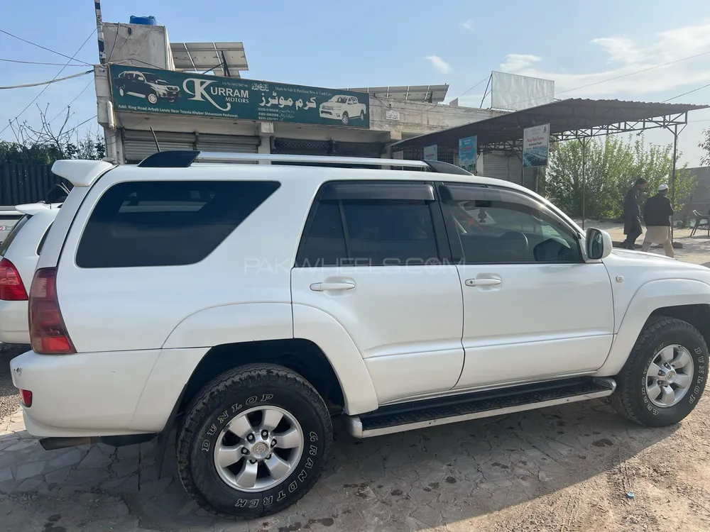 Toyota Surf 2002 for Sale in Peshawar Image-1