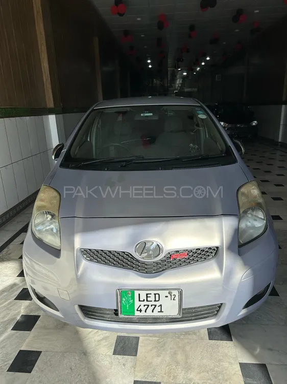 Toyota Vitz 2009 for Sale in Gujranwala Image-1