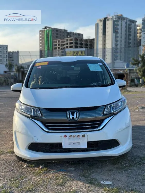 Honda Freed 2019 for Sale in Lahore Image-1