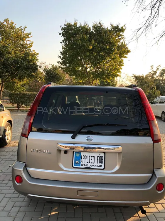 Nissan X Trail 2005 for Sale in Swat Image-1