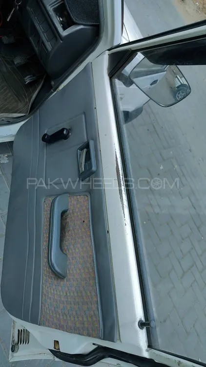 Suzuki Mehran 2011 for Sale in Karachi Suzuki Mehran 2011 for Sale in Karachi Image-10