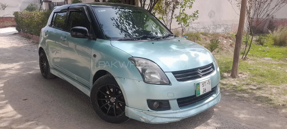 Suzuki Swift 2010 for Sale in Lahore Image-1