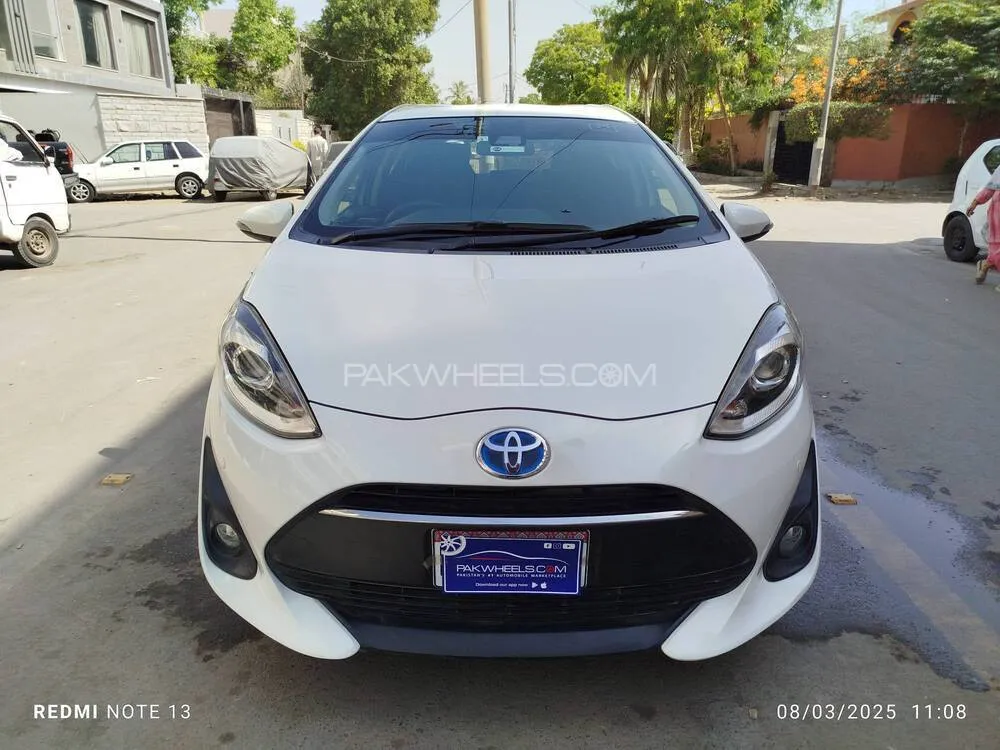 ٹویوٹا اکوا 2018 for Sale in کراچی Image-1