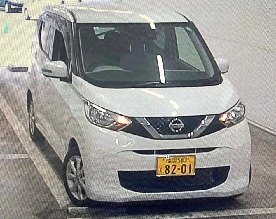 نسان ڈیز 2021 for Sale in کراچی Image-1