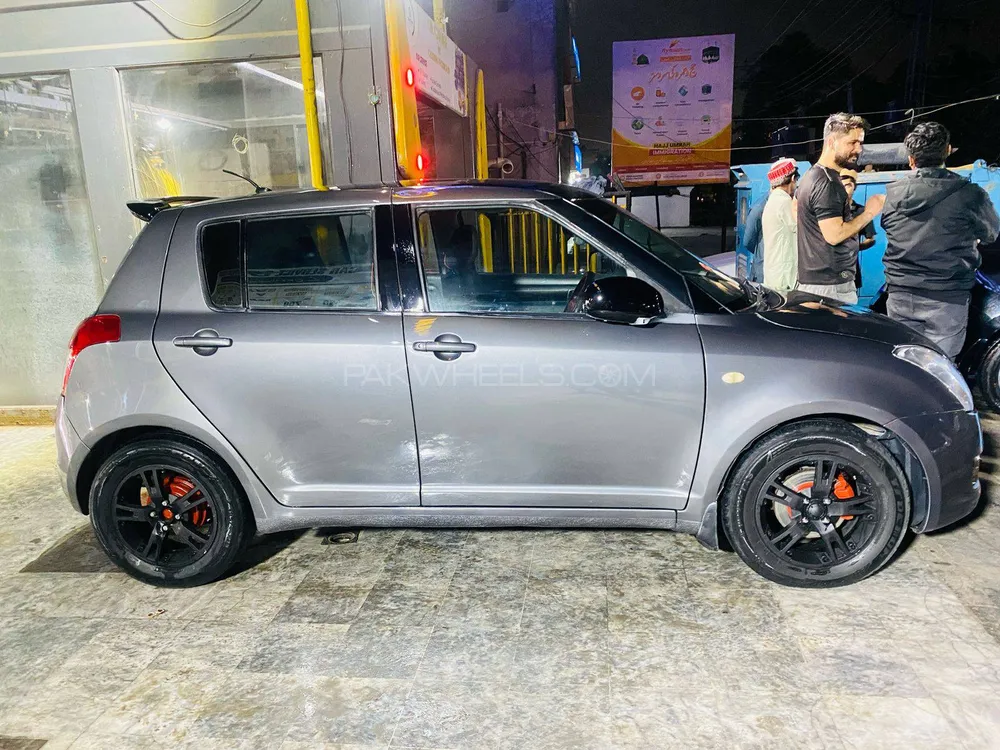 Suzuki Swift 2011 for Sale in Lahore Image-1