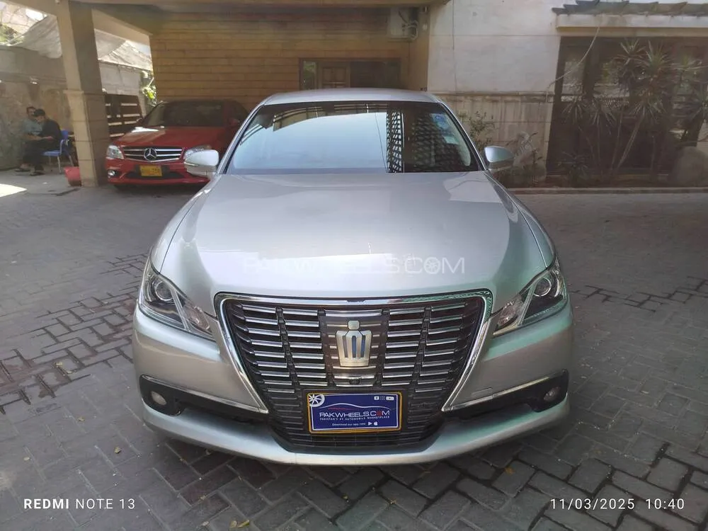 ٹویوٹا کراؤن 2013 for Sale in کراچی Image-1