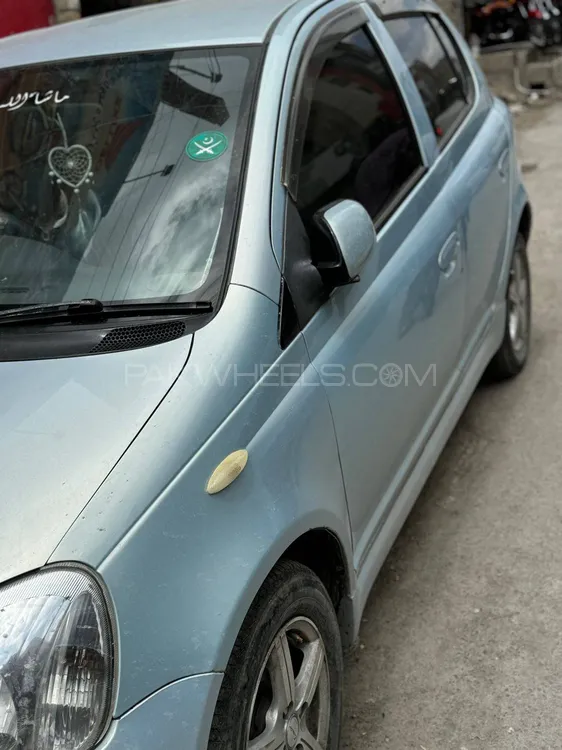Toyota Vitz 2003 for Sale in Quetta Image-1