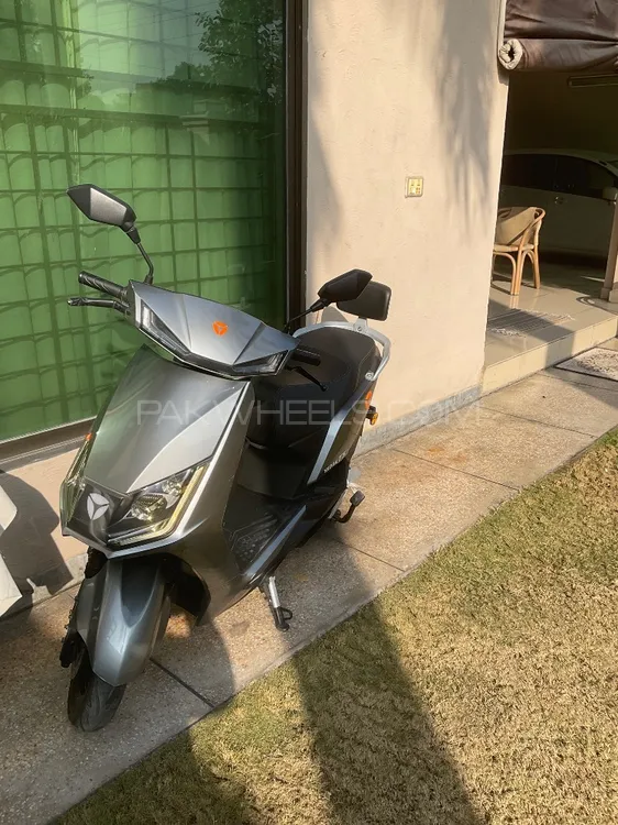 Yadea T5 2024 for Sale Image-1