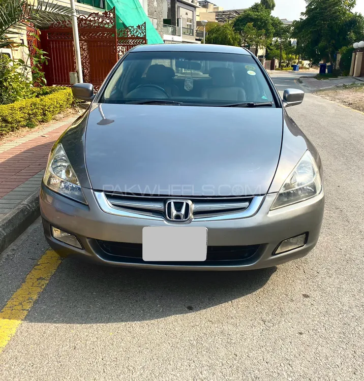 Honda Accord 2005 for Sale in Rawalpindi Image-1