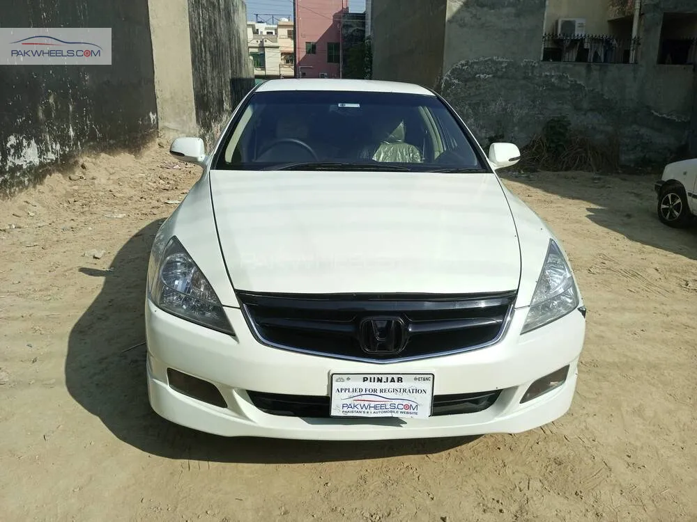 Honda Accord 2003 for Sale in Lahore Image-1