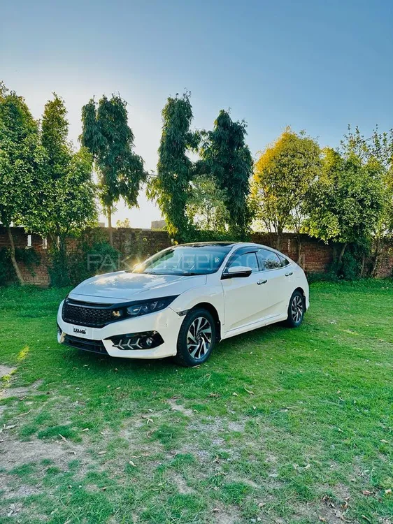 Honda Civic 2017 for Sale in Sialkot Image-1