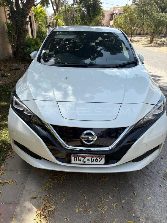 Nissan Leaf 2020 for Sale in Karachi Image-1