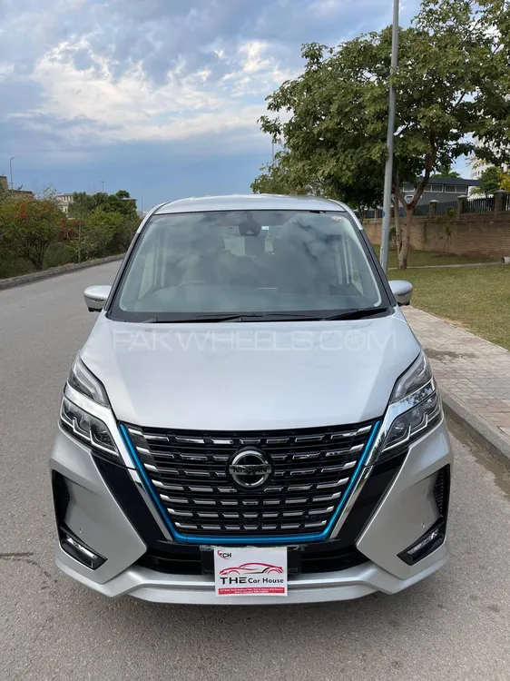 نسان سرینا 2020 for Sale in اسلام آباد Image-1
