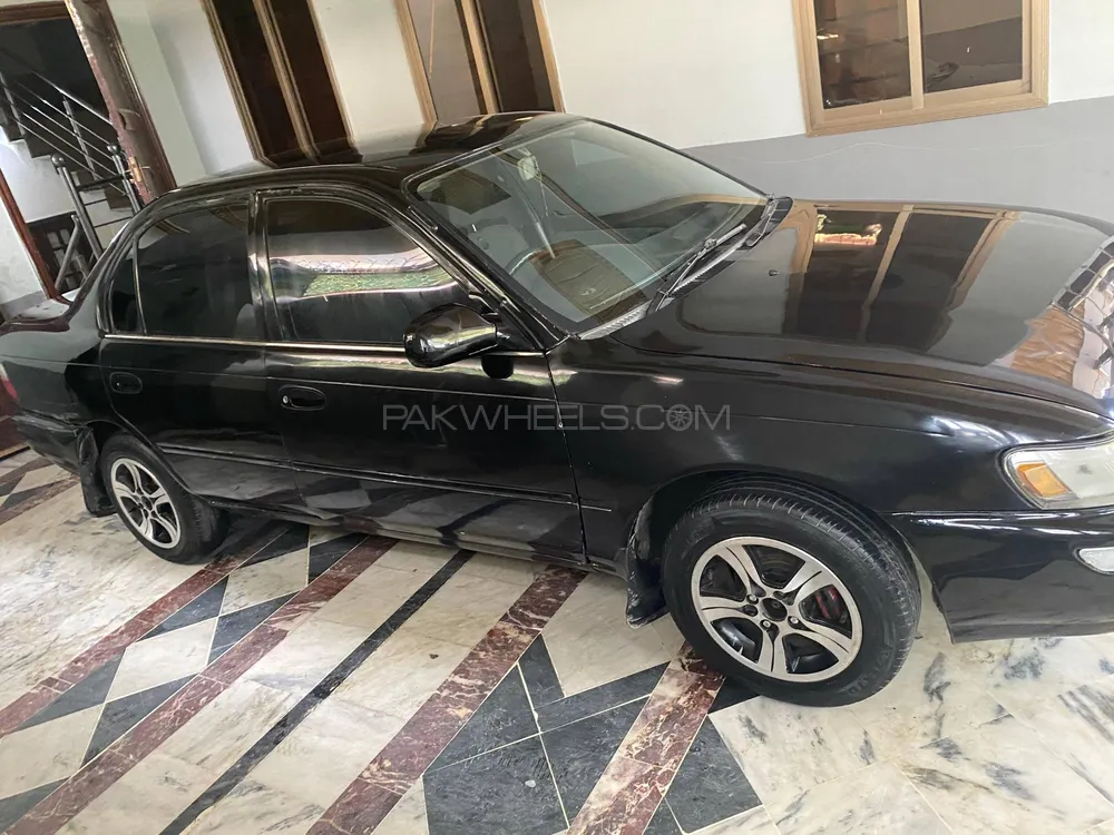 Toyota Corolla 1998 for Sale in Peshawar Image-1