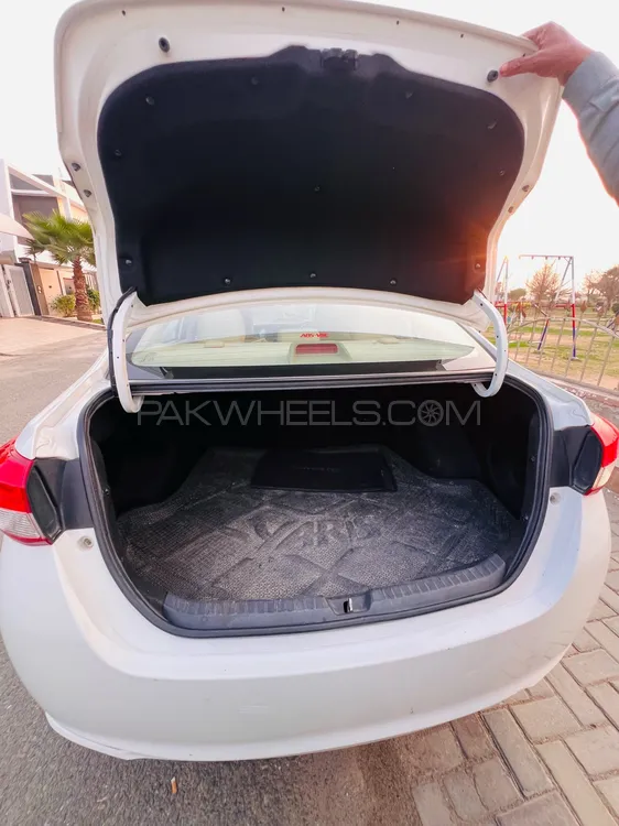Toyota Yaris Sedan 2021 for Sale in Sargodha Toyota Yaris Sedan 2021 for Sale in Sargodha Image-11