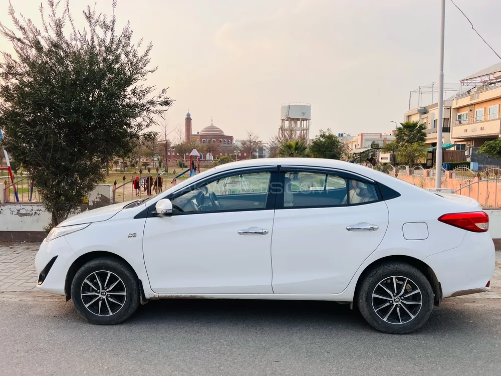 Toyota Yaris Sedan 2021 for Sale in Sargodha Toyota Yaris Sedan 2021 for Sale in Sargodha Image-2