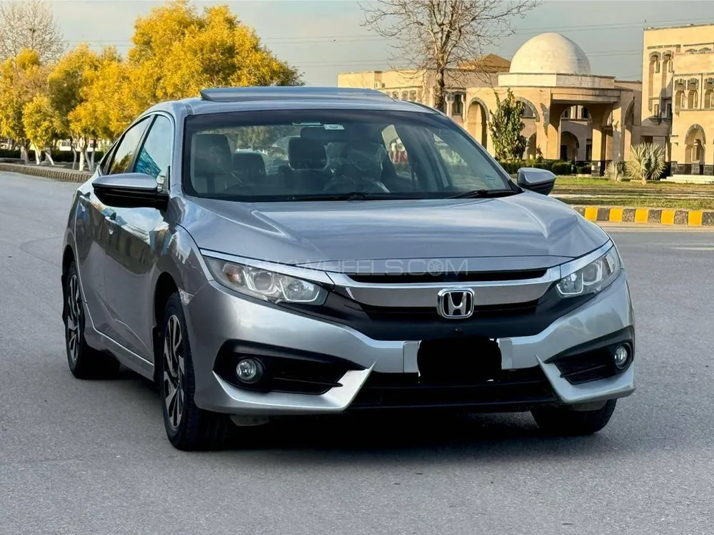 Honda Civic 2018 for Sale in Mardan Image-1